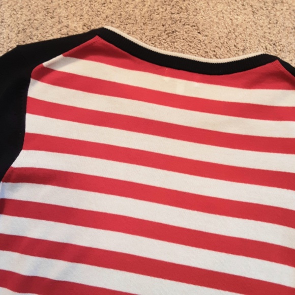 Navy Red & White Lightweight Holiday Sweater Gold Sequined Reindeer Sz XS - Picture 3 of 12